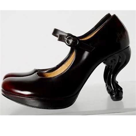 fluevog|fluevog.com.